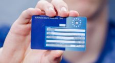 What are the benefits of using the online system to get an EHIC card?