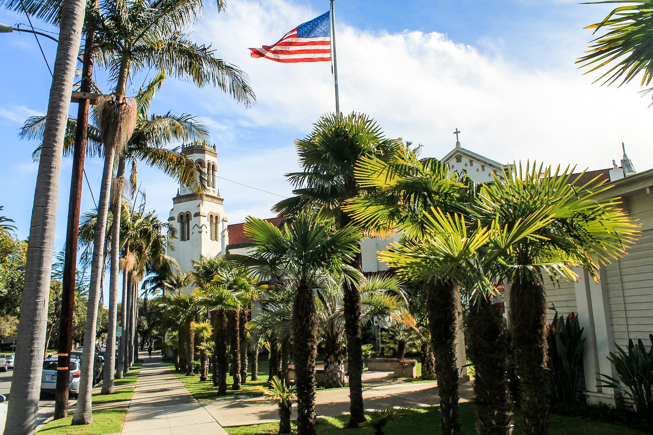 7 Must-See Tourist Attractions in Santa Barbara, California