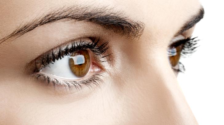 Six reasons why you need eye refractive surgery