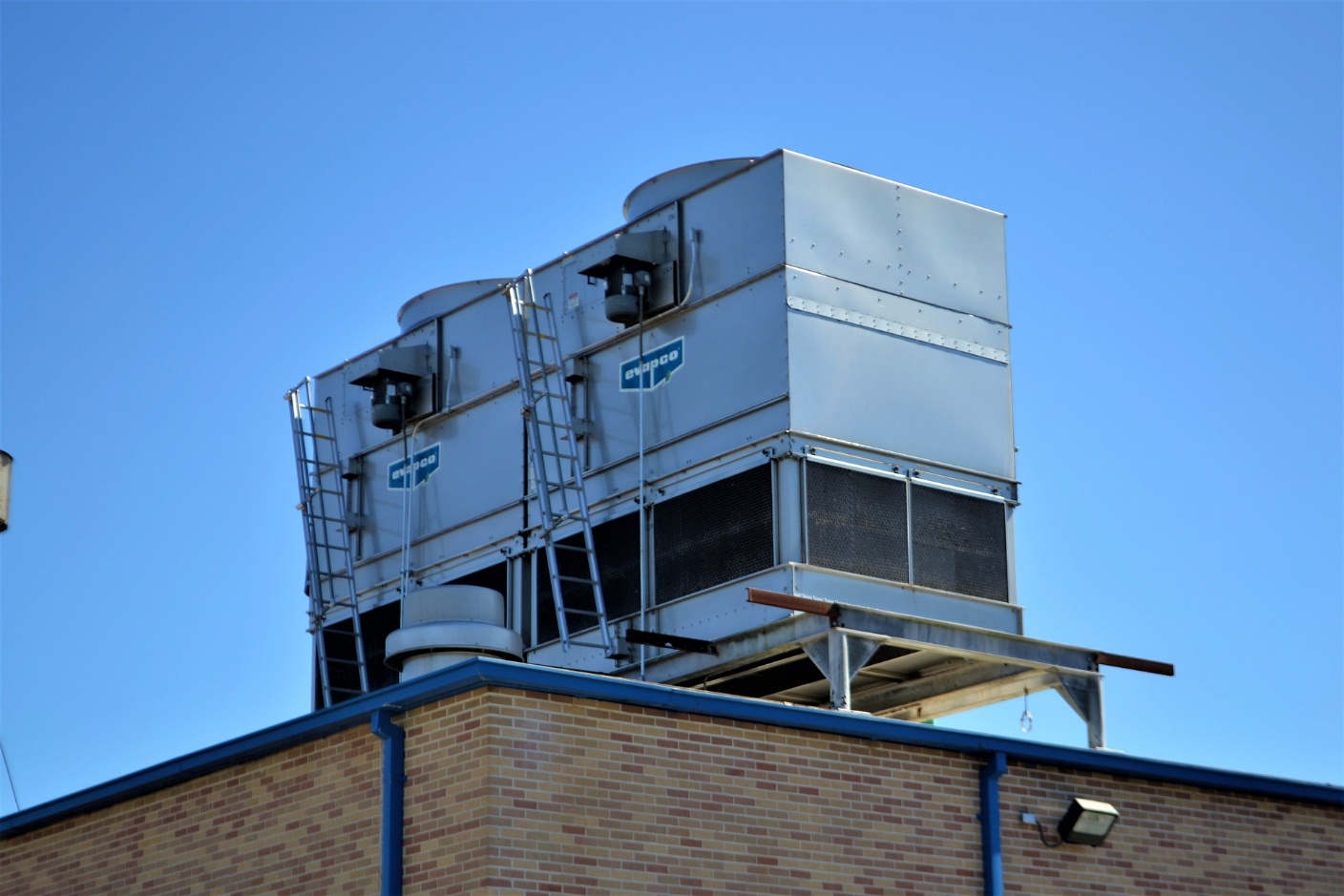 What Makes Commercial Air Conditioning Different from Residential Air Conditioning