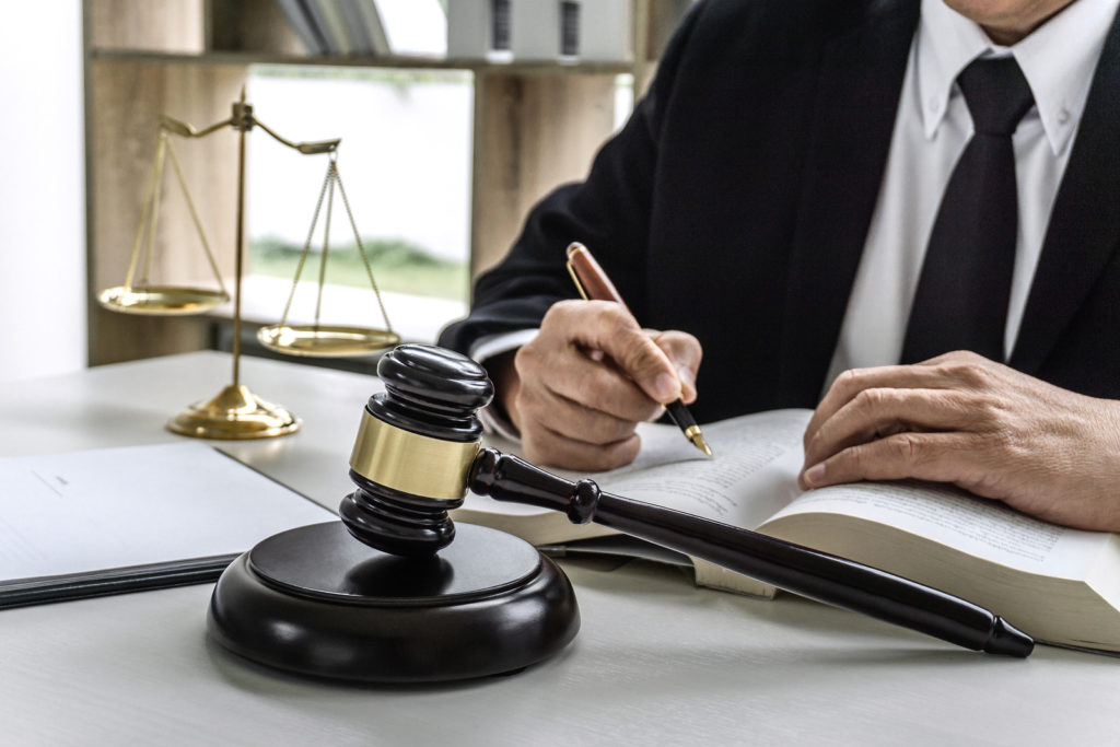 5 Situations Where You Need to Hire a Criminal Defense Attorney