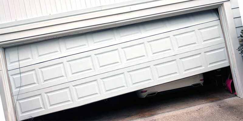 Overhead Garage Door Repair – Top Service by Superior Garage Door Repair